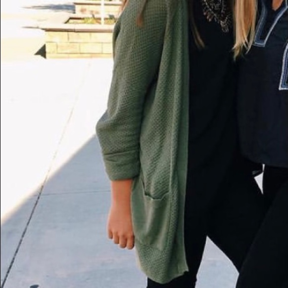 american eagle cardigan